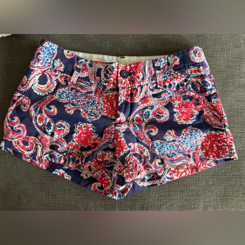 Lilly Pulitzer shorts size 4
